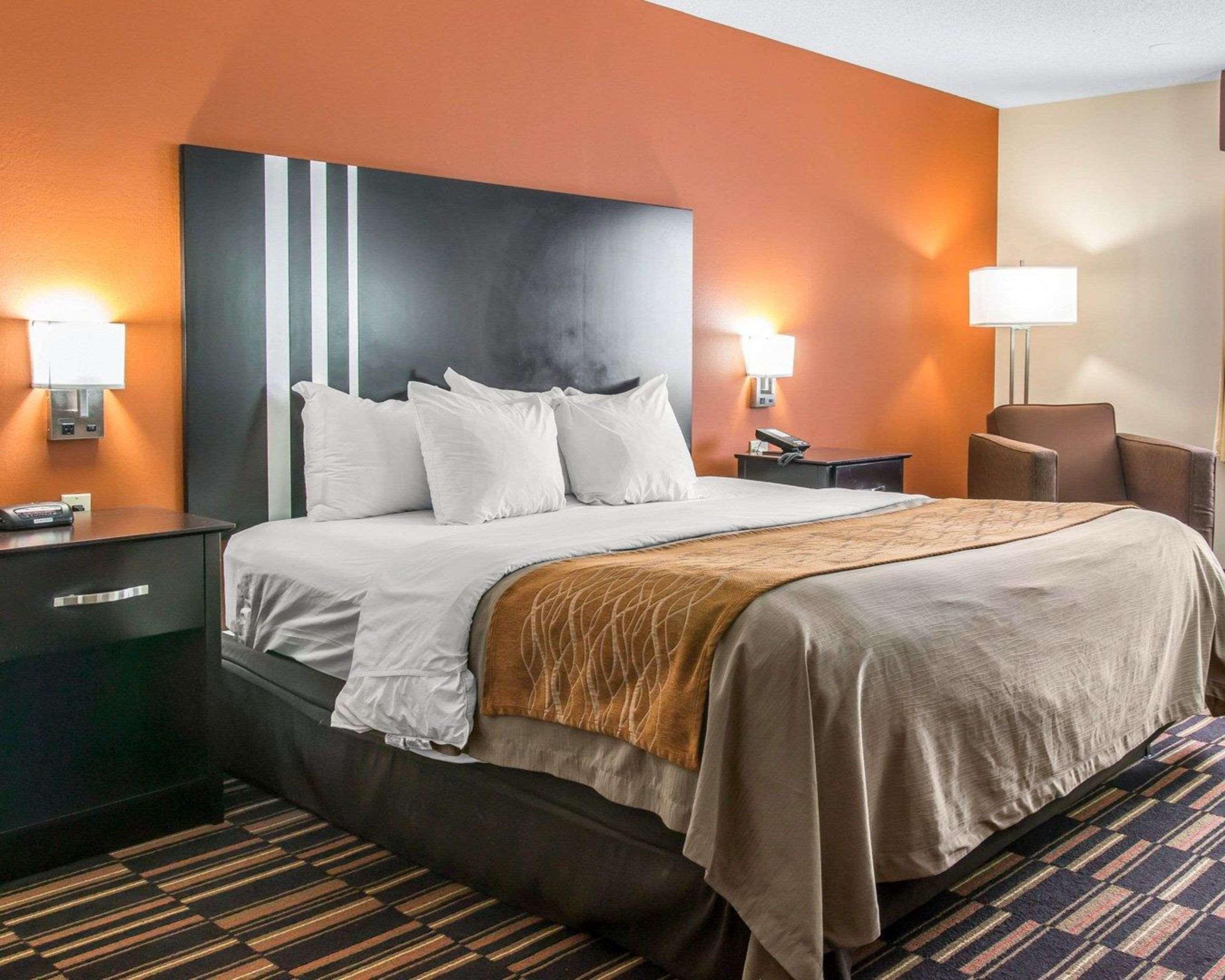 Hotel Comfort - Perrysburg Area