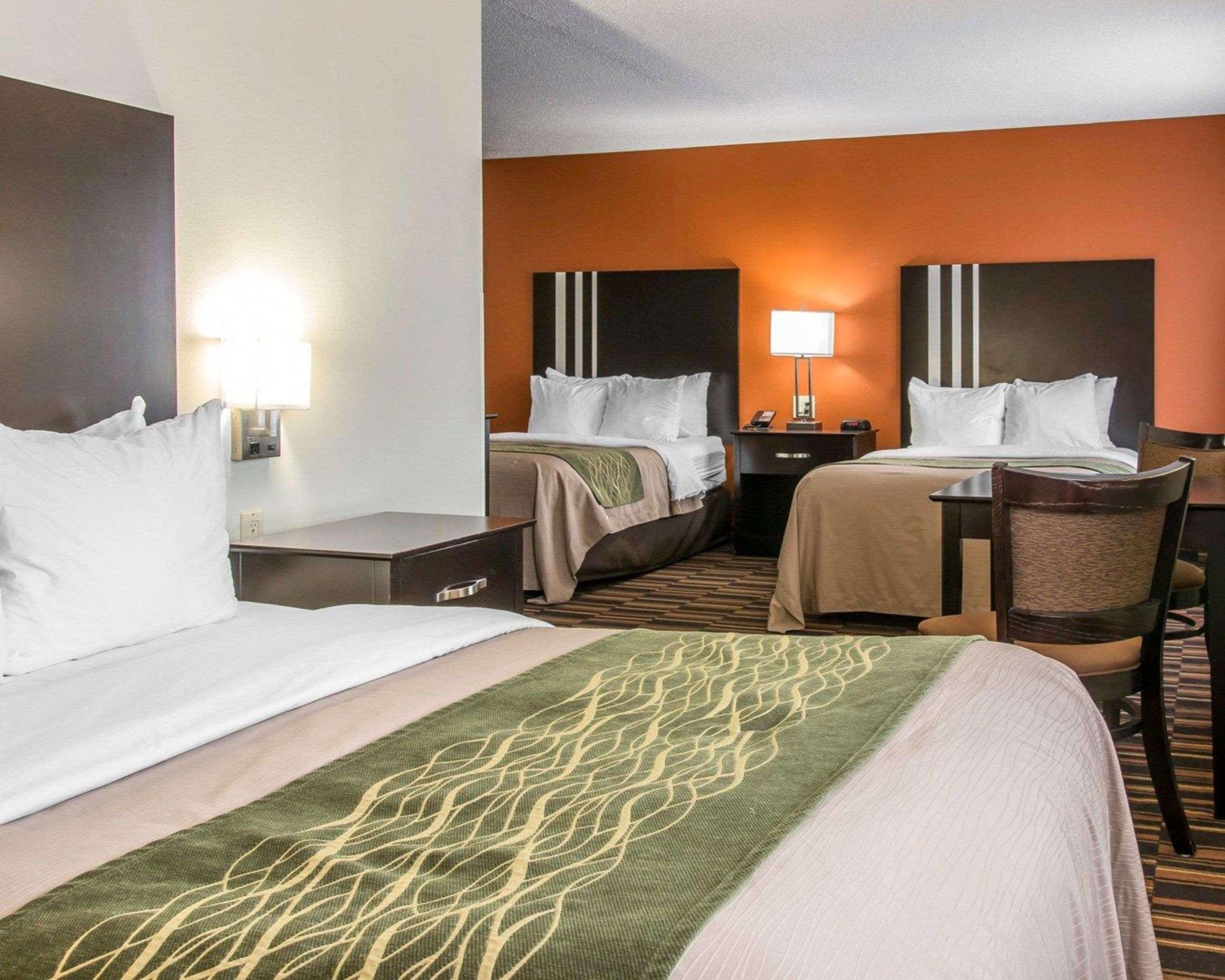 Comfort - Perrysburg Area Hotel 3*