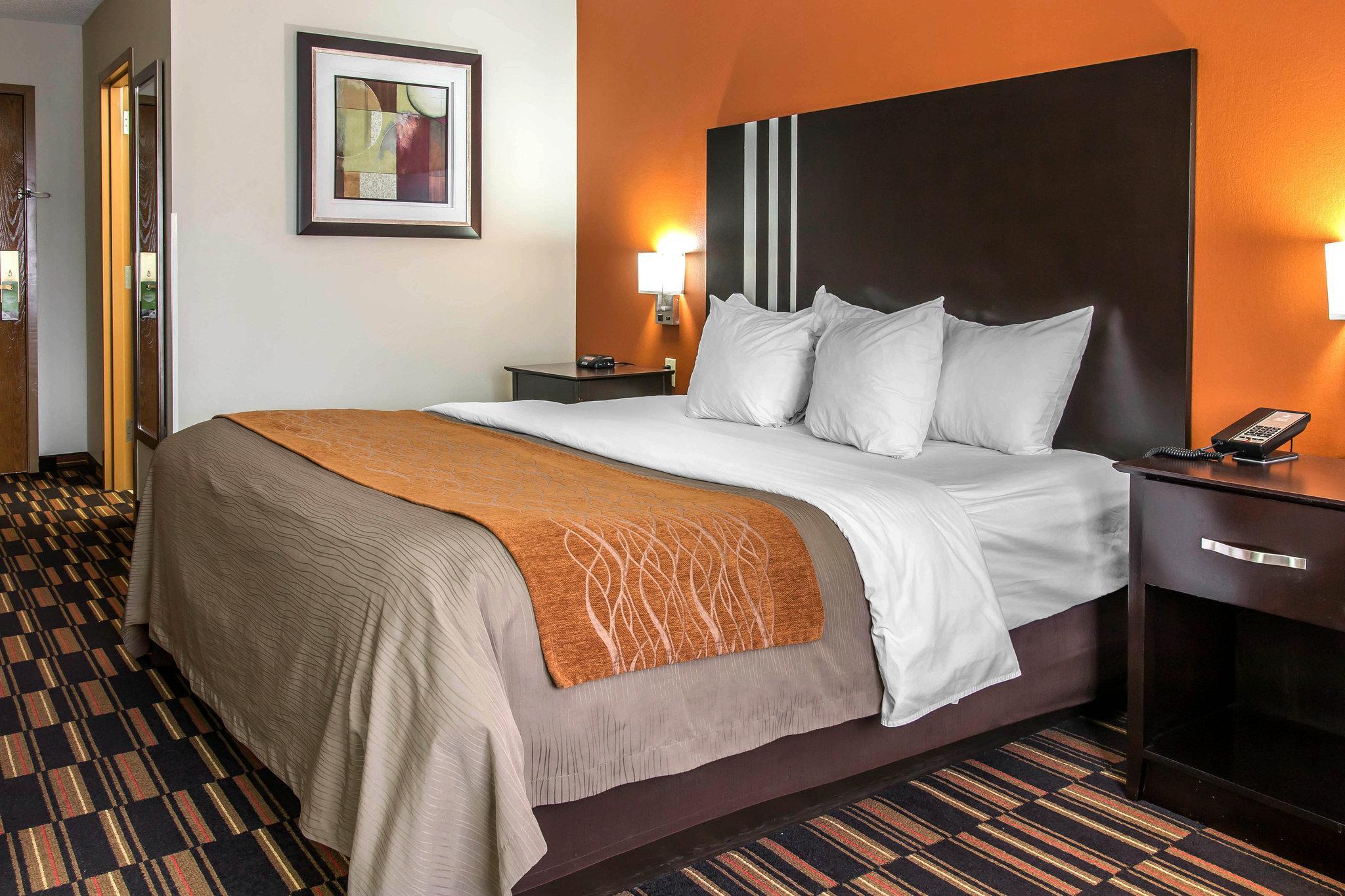 Comfort - Perrysburg Area Hotel 3*