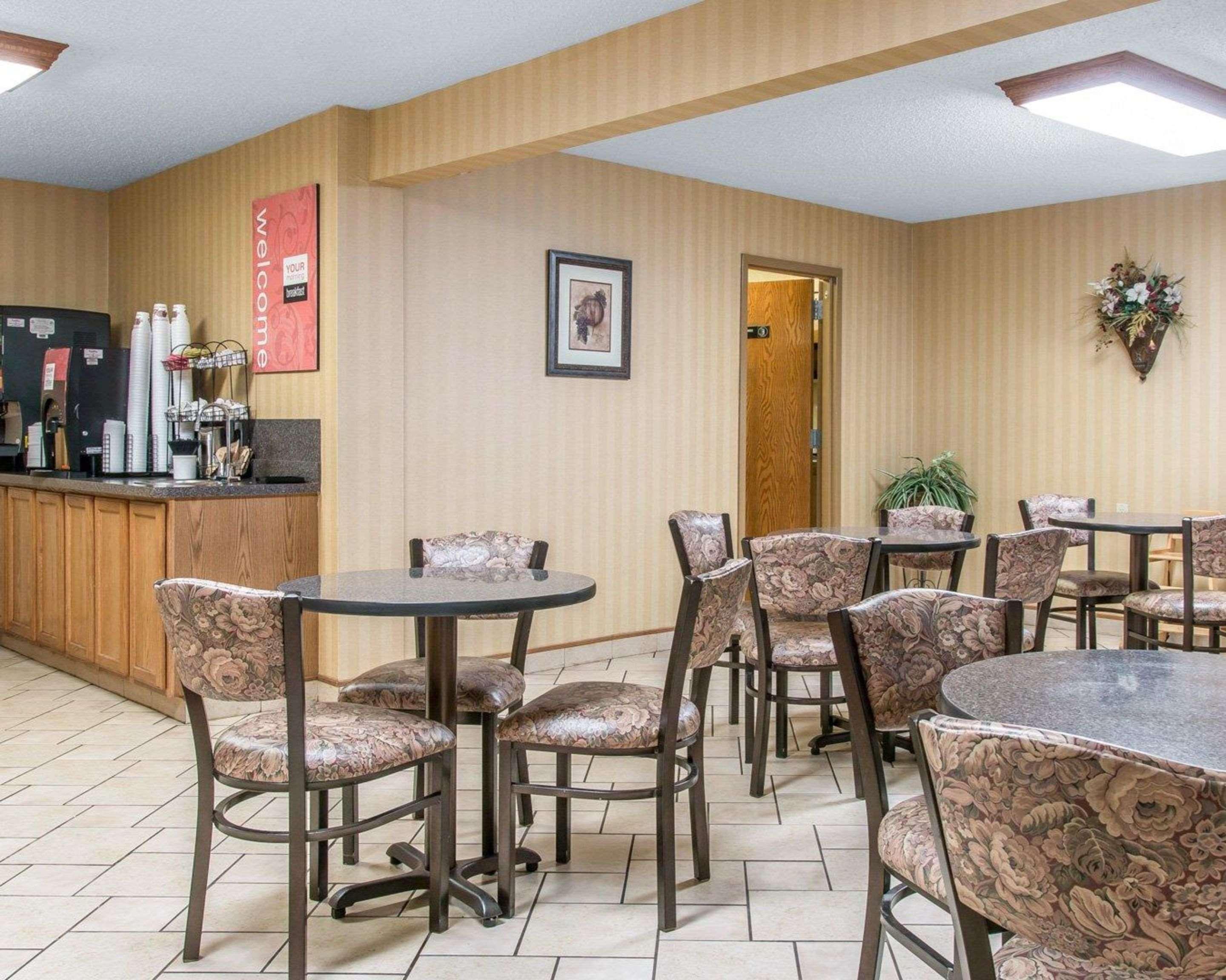 Comfort - Perrysburg Area Hotel 3*